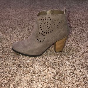 heeled booties